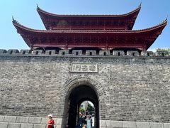 -巴陵广场