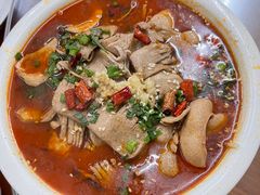 -胡子饮食店