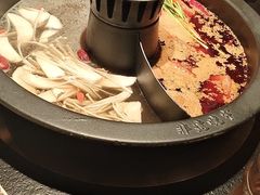 -晓宇重庆火锅(西安荟聚店)
