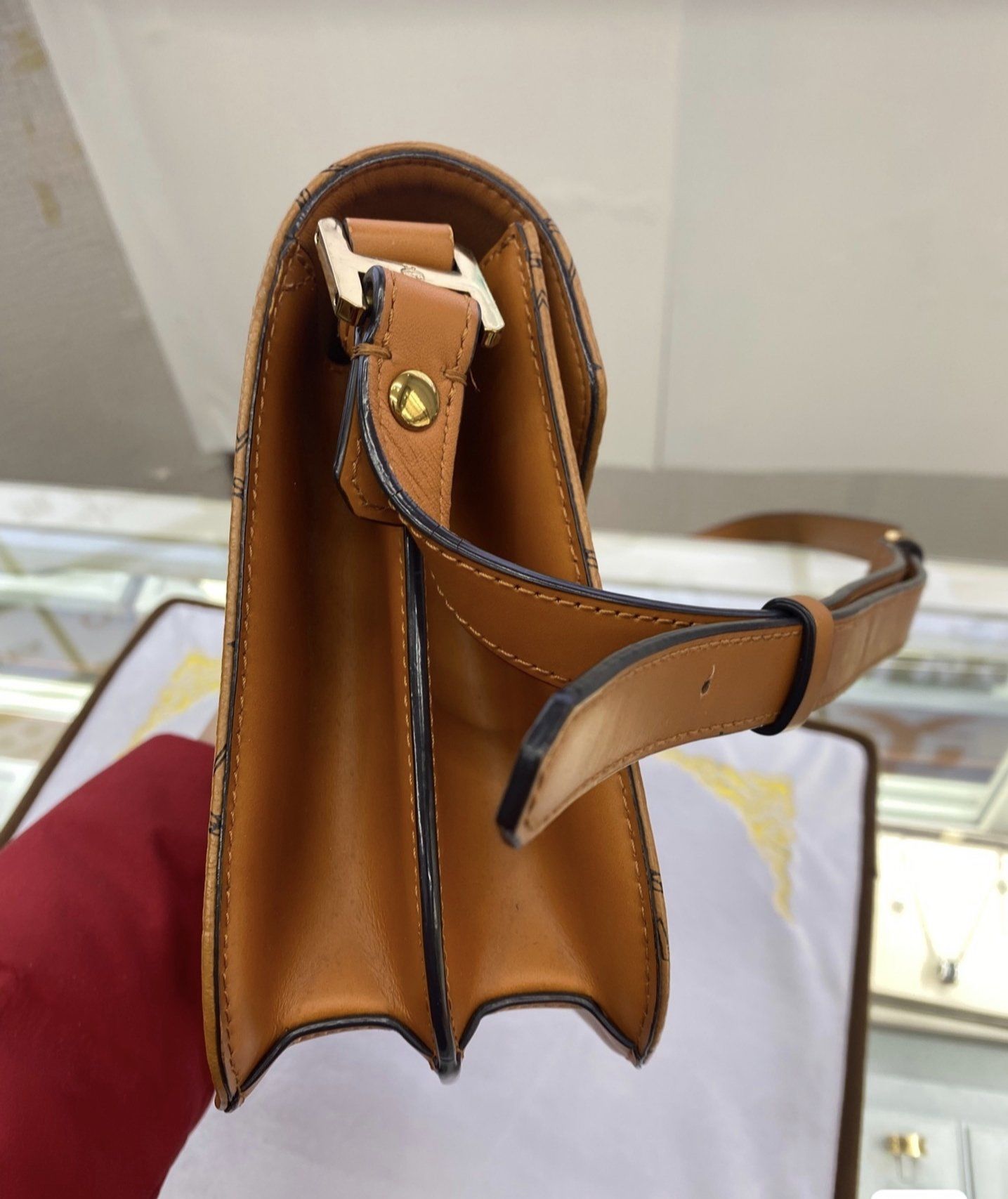 mcm女士马鞍包patricia visetos系列pvc小号肩背包,尺寸约21×19×8