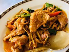 咖喱猪肉-Methavalai Sorndaeng
