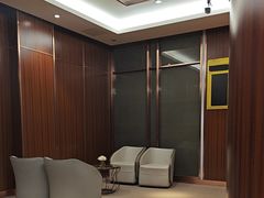 -美年大健康·体检中心(江岸分院)