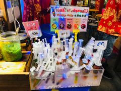 -席娜卡琳火车铁道夜市