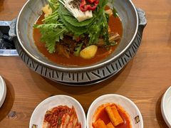-喇喇排骨火锅·传统韩式脊骨汤(望京西园总店)