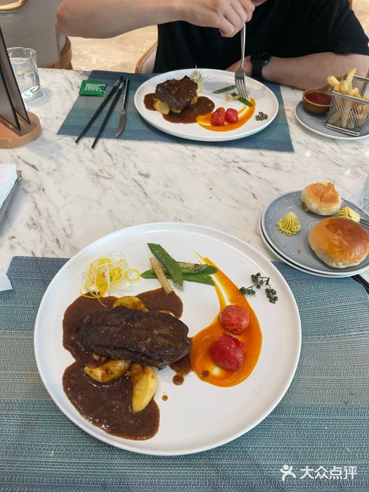 菲住布渴全日制餐厅·简餐·下午茶·蛋糕图片