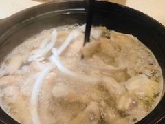 -润泽园椰子鸡(汇一城店)