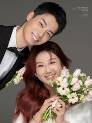 -雪中彩影婚纱摄影·微光艺术中心