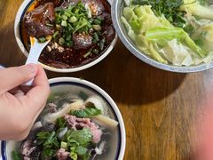 -小杨翘脚牛肉