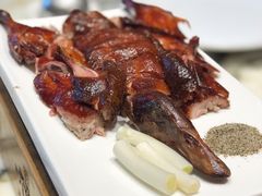 宜良烤鸭-蔼若春.传承三十年云南菜(金碧公园店)