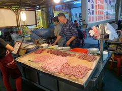-六合夜市