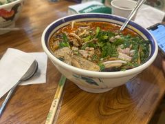 -云阿蛮云南生烫牛肉米线(奉贤路店)