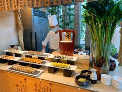 -松山湖凯悦酒店·Café自助餐厅·周末火舞秀表演