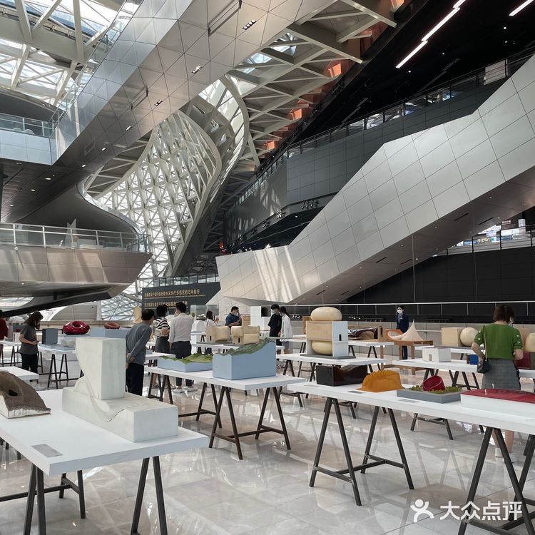 值得设计师看的展览Anish Kapoor｜我爱深圳