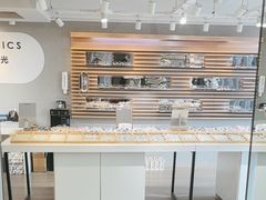-瑞司视光眼镜·蔡司战略合作眼镜店(新街口店)