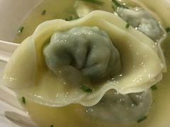 荠菜肉馄饨-潘国仙耳光馄饨(黄家阙路店)