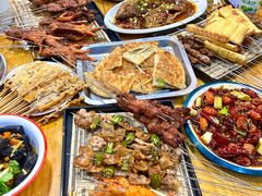 -黄小串·烤串海鲜涮牛肚(升龙广场店)
