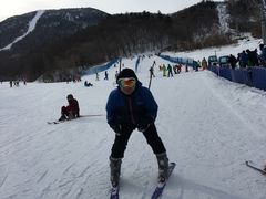 -亚布力新体委滑雪场