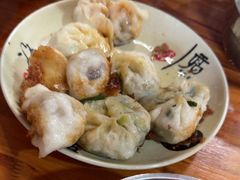 -依云煎包店
