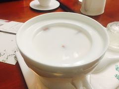 椰汁西米露燕窝-燕庭·纯燕窝·甜品下午茶(南京西路店)