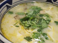 -虢国羊肉汤馆(政二街店)