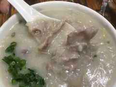 -洲心明记烧肉大粥(总店)