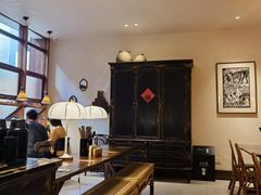 -银米·云南传统过桥米线(双廊黑金冠店)