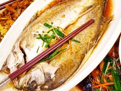-山明水秀大饭店