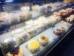 -欧尚超市苏州店停车场(金鸡湖路店)