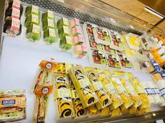 -面包新语(龙湖·西宸天街店)