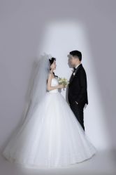 -樱花婚纱摄影