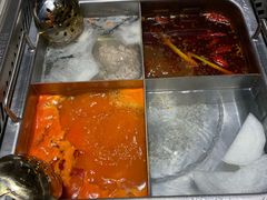 -海底捞火锅(金山百联店)
