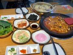 -红辣椒八爪鱼特色韩国料理专门店(远景路旗舰店)