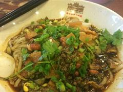 -海口骑楼小吃街