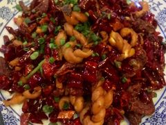 孜香小小腿-临界音乐酒馆·小龙虾·江湖菜(华熙LIVE·鱼洞店)