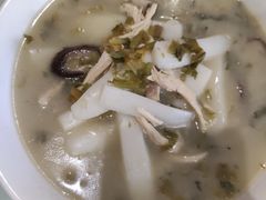 雪菜鸡丝面-何记面馆(龙泉山店)