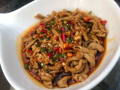 -爱啤精酿·民谣酒馆(滨江店)