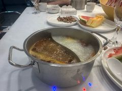 -德天肥牛海鲜火锅(龙吟坊店)