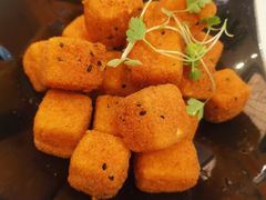 黑松露脆皮豆腐粒-桂满陇·杭州小馆(巴黎春天浦建店)