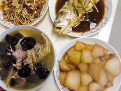 -鲸育宝宝月嫂(徐汇店)