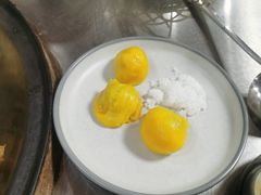 -粘豆包柴火铁锅炖