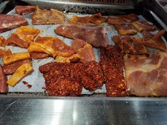 -爱客得牛排海鲜烤肉·火锅自助(春熙路黑金好店)