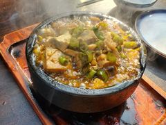 石锅臭豆腐-古韵餐厅(湖畔大学店)