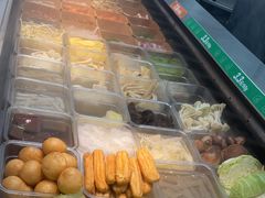 -红渡小香·牛肉麻辣香锅(车站南路店)