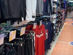 -迪卡侬(烟台万达店)