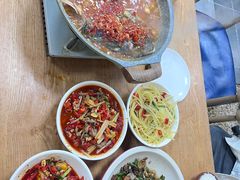 -独一佳老胡湘菜馆(高新店)