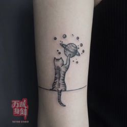 -SNOW TATTOO STUDIO