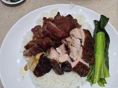 叉燒燒肉飯-龍記飯店