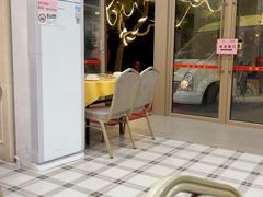 -鹏城人家海鲜酒家·23年老字号(较场尾店)