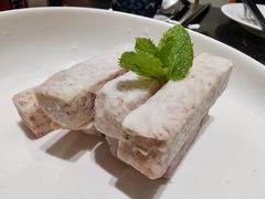 -红鼎豆捞·非遗鲍皇汤火锅(宝丰路店)