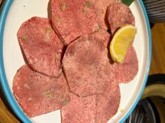 -炼火烤肉店